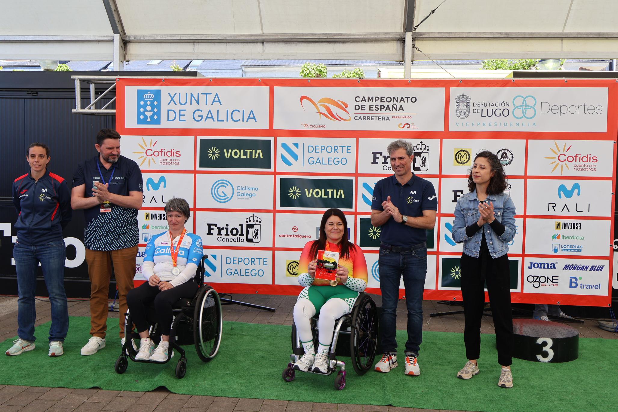 O ciclismo paralímpico galego cólgase once medallas no Campionato de España de Friol