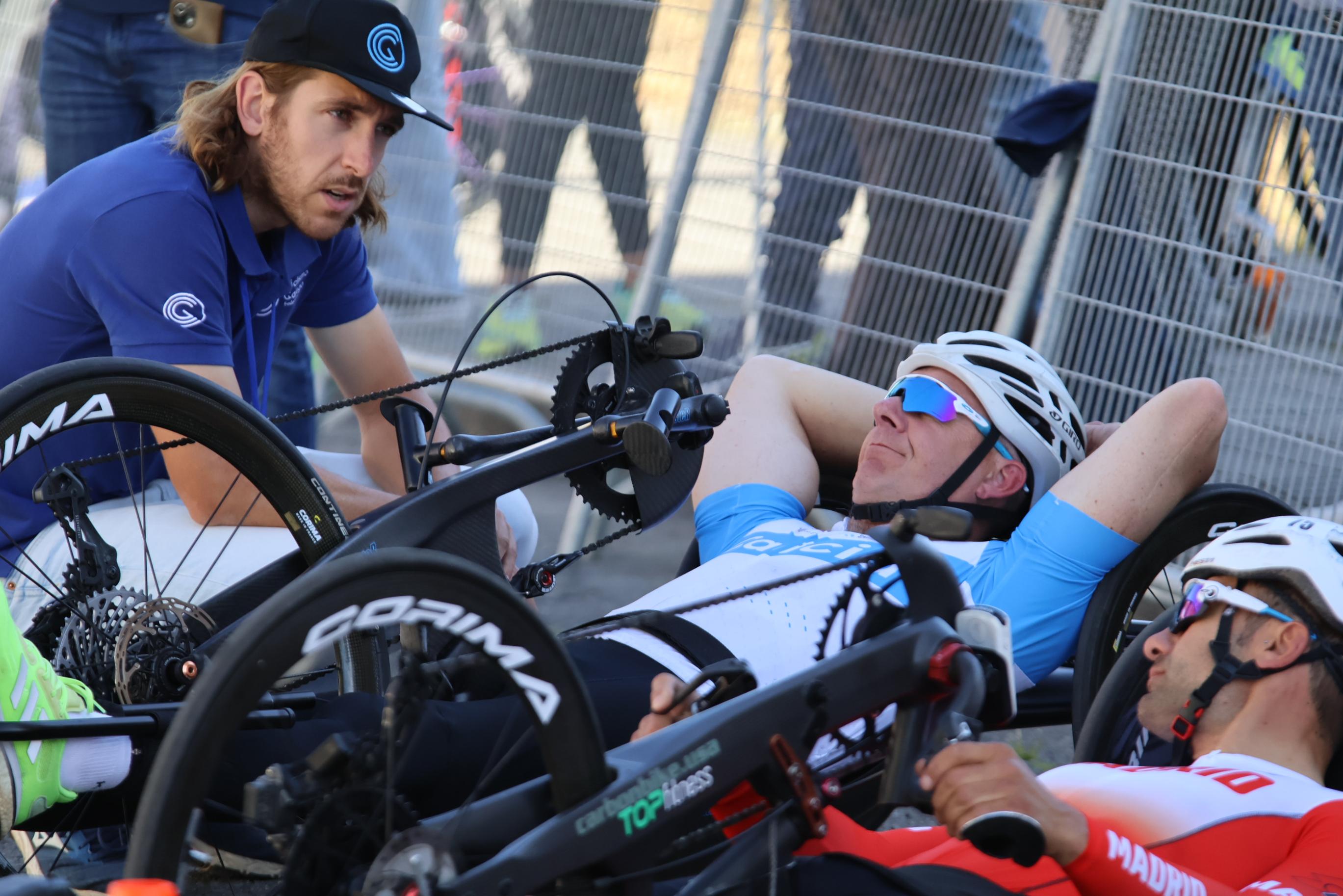 O ciclismo paralímpico galego cólgase once medallas no Campionato de España de Friol