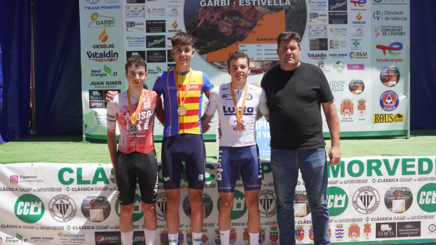 alvaro-Sansano-nuevo-campeon-autonomico--junior-en-la-ClA�ssica-Camp-de-Morvedre-
