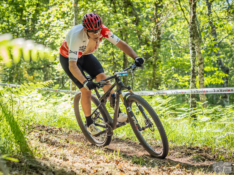 Saúl López exerce de anfitrión e de gañador na Copa Galicia XCO de Maceda