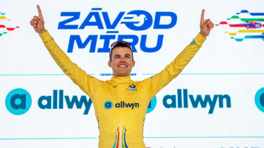 Pau-Marti-conquista-la-Carrera-de-la-Paz-2025