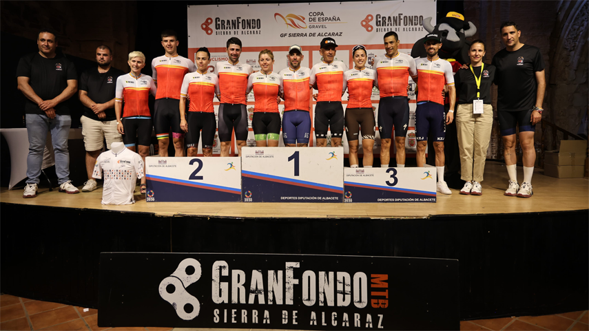 Edu-Talavera-y-Marta-Tora-triunfan-en-la-Gran-Fondo-Sierra-de-Alcaraz-de-Copa-de-Espana-de-Gravel