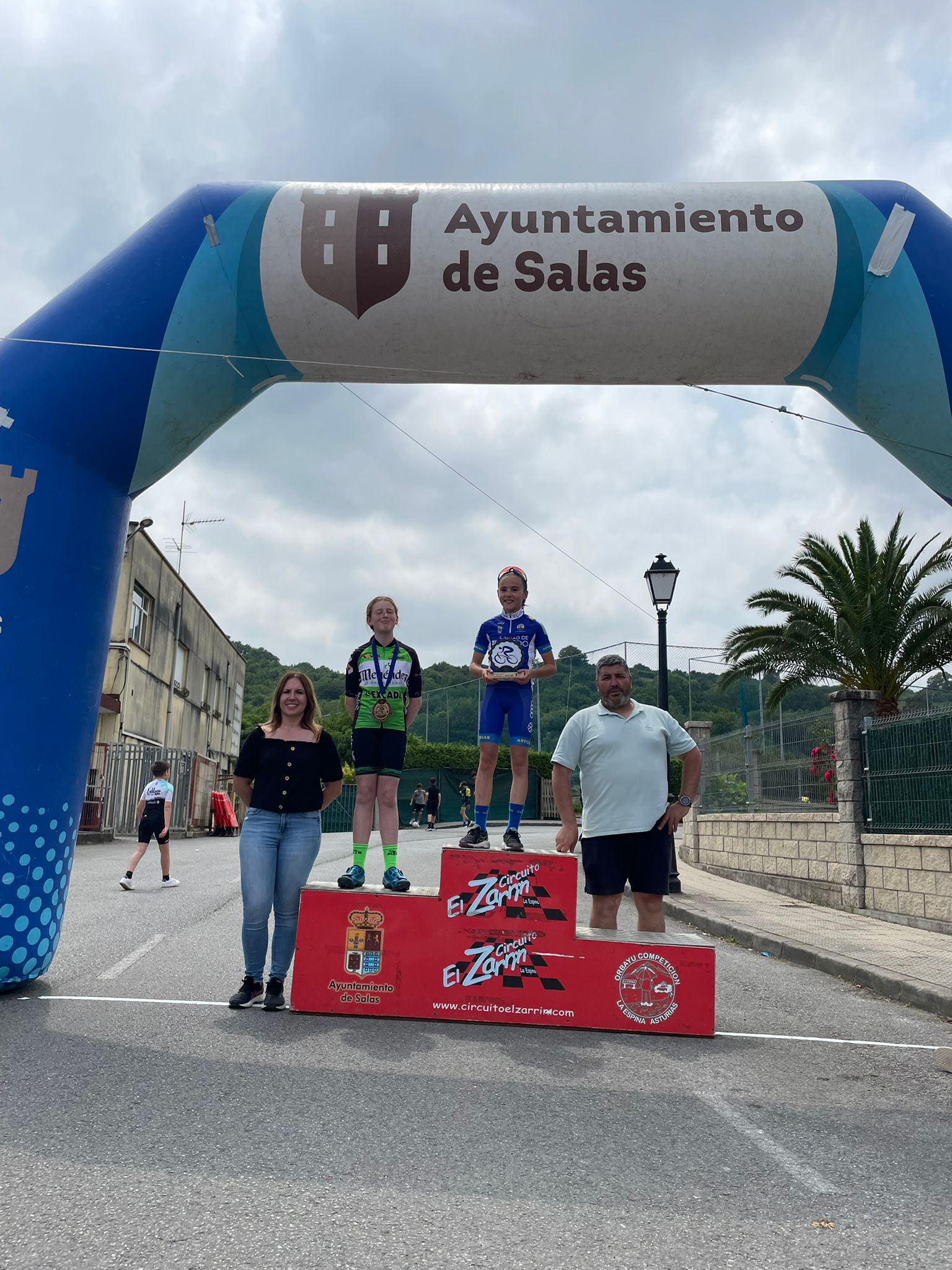 Éxito de participación en el Trofeo Salas 2025 de ciclismo base