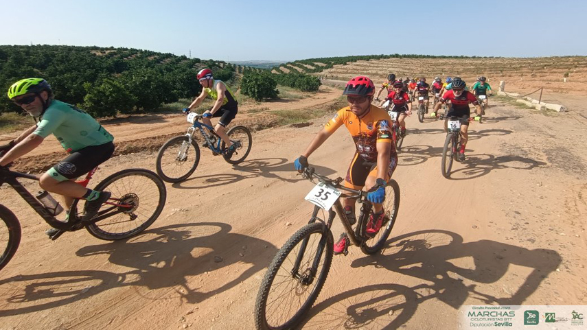 Alcolea-del-Rio-acoge-una-calurosa-jornada-cicloturista-dentro-del-Circuito-Diputacion-Sevilla