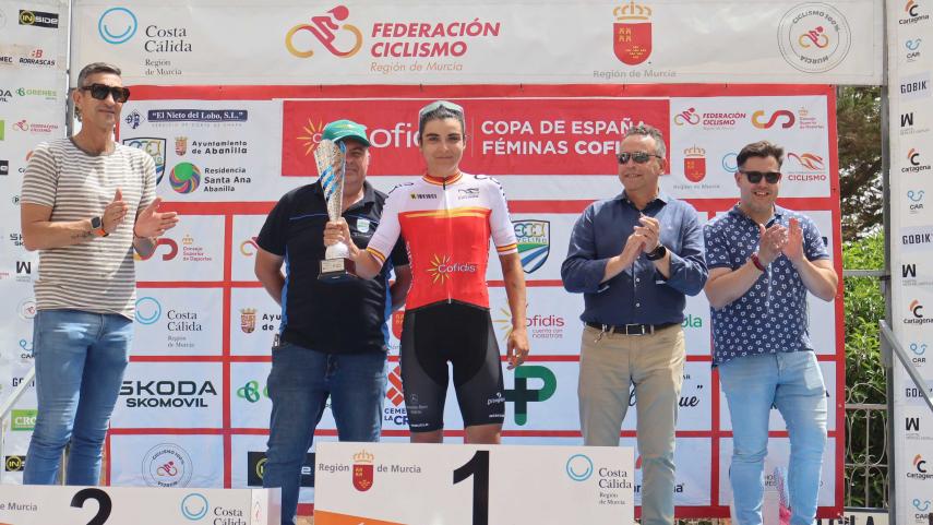 Eva-Anguela-se-lleva-la-victoria-en-Abanilla-y-es-nueva-lider-de-la-Copa-de-Espana-Feminas-Cofidis