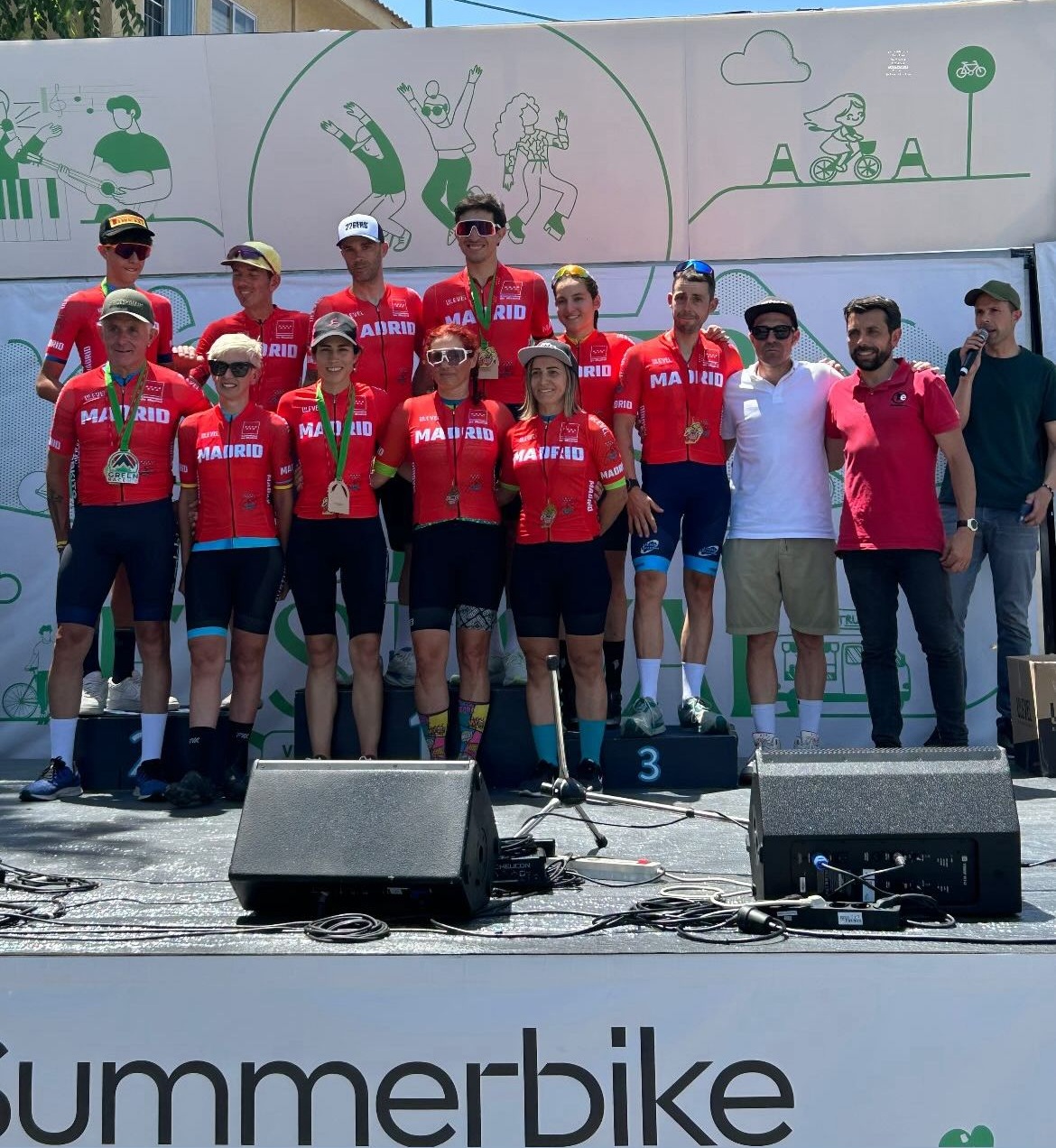 ALEJANDRO FERNÁNDEZ Y SAELMA COELHO VENCEN EN SUMMERBIKE