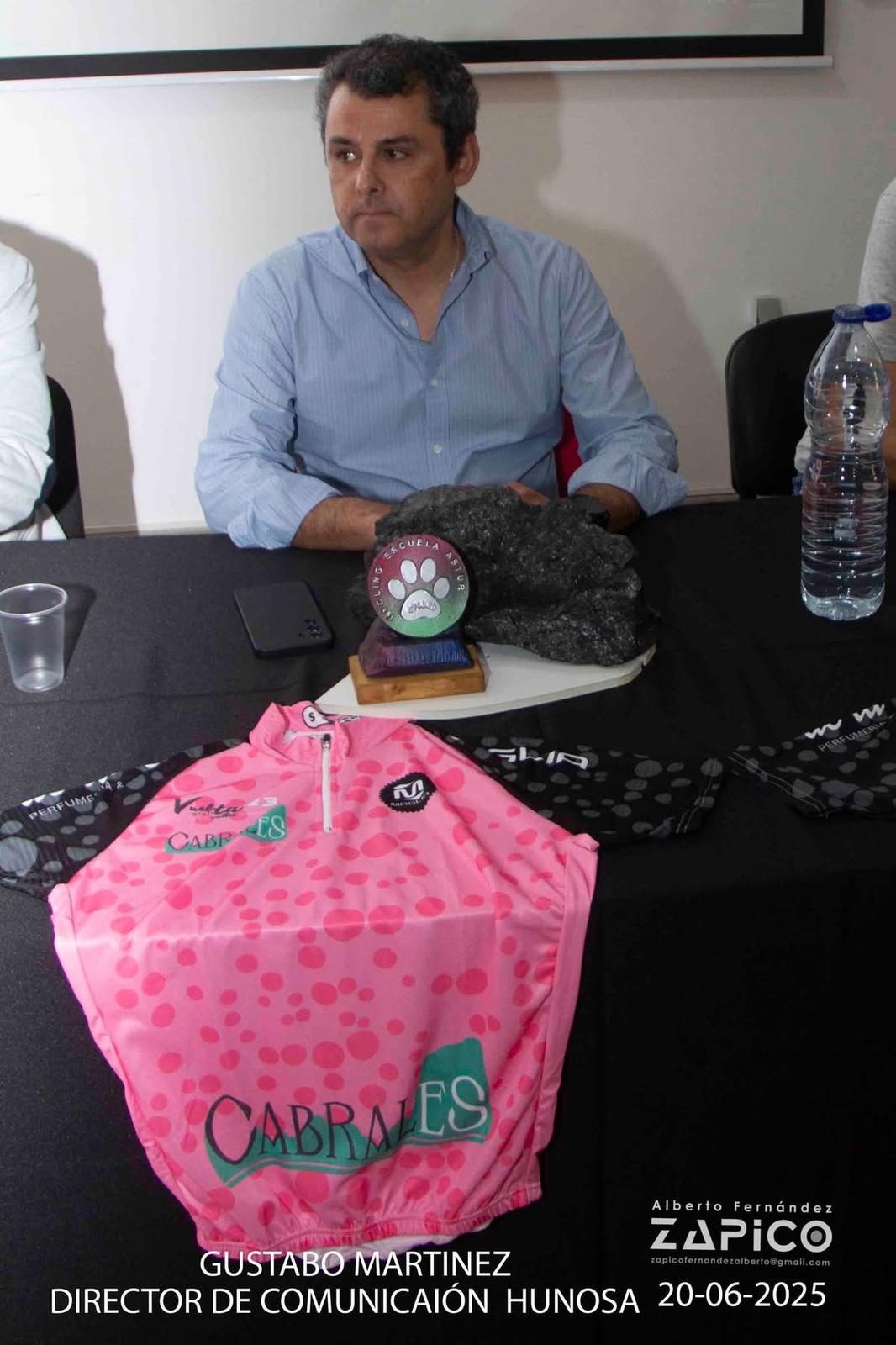 Presentada la 43ª Vuelta Ciclista a los Valles Mineros: ciclismo júnior en el corazón de Asturias