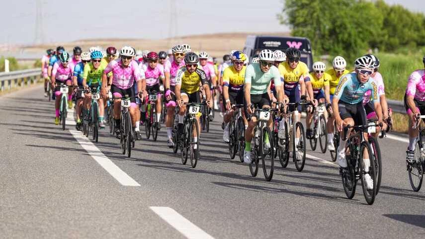 PARLA-FUE-UNA-FIESTA-DEL-CICLISMO-CON-LA-CELEBRACIoN-DE-SU-XXV-MARCHA-CICLOTURISTA