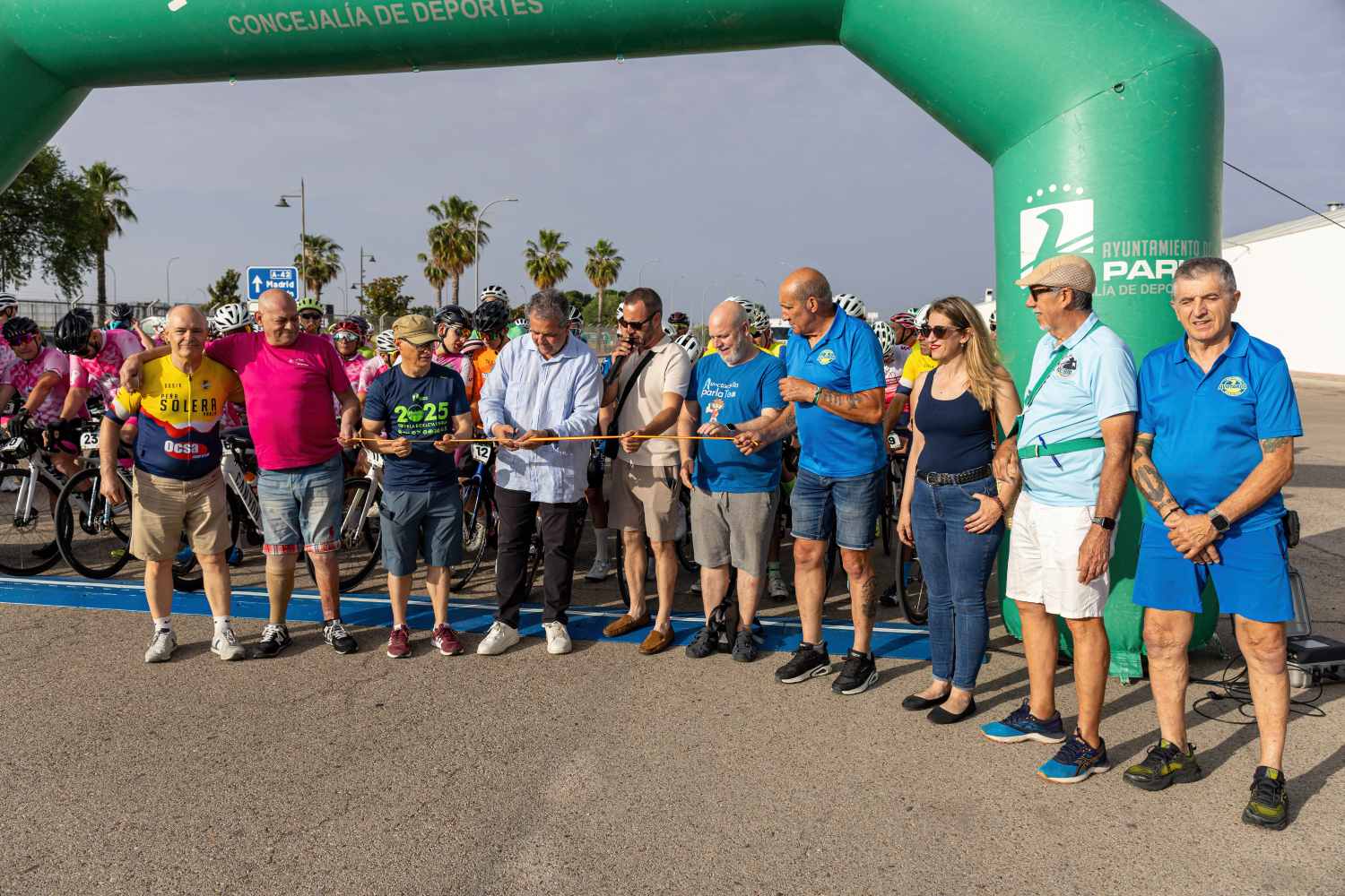 PARLA FUE UNA FIESTA DEL CICLISMO CON LA CELEBRACIÓN DE SU XXV MARCHA CICLOTURISTA