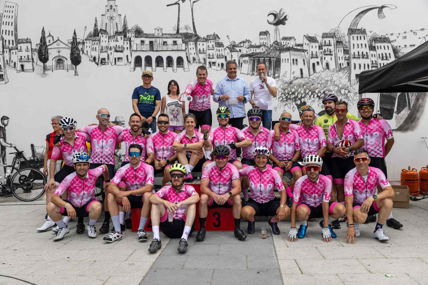 PARLA FUE UNA FIESTA DEL CICLISMO CON LA CELEBRACIÓN DE SU XXV MARCHA CICLOTURISTA