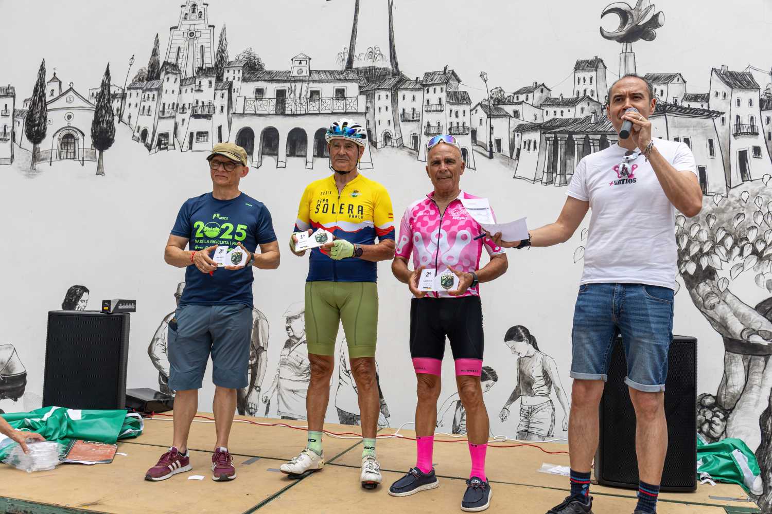 PARLA FUE UNA FIESTA DEL CICLISMO CON LA CELEBRACIÓN DE SU XXV MARCHA CICLOTURISTA