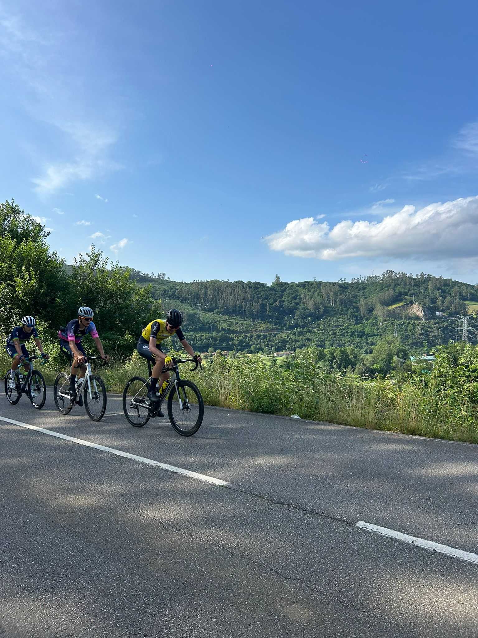 Aldo Emilio García, campeón de la 43ª Vuelta a los Valles Mineros tras una edición memorable