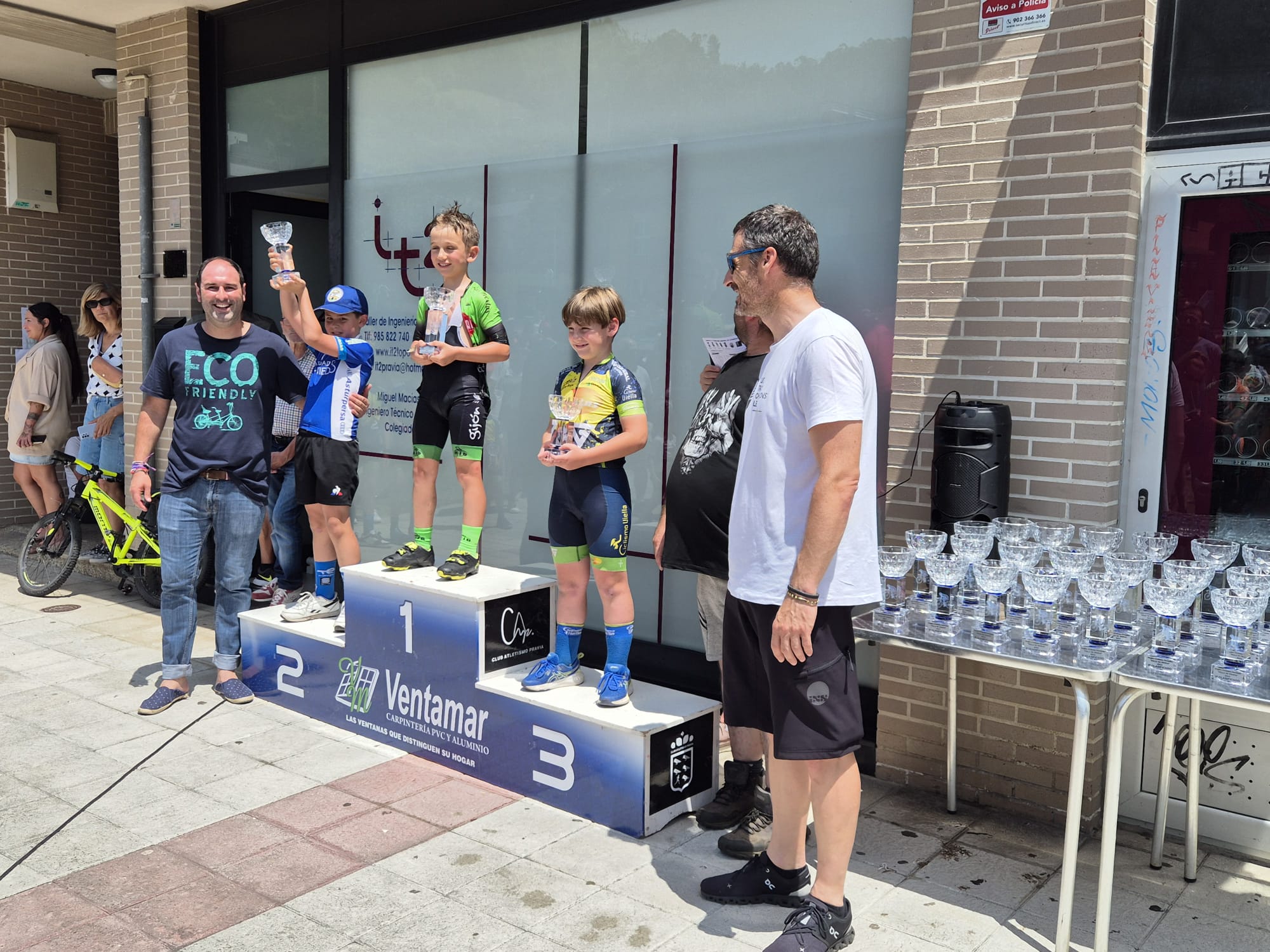 Concluye con éxito el Trofeo Escuelas Villa de Pravia