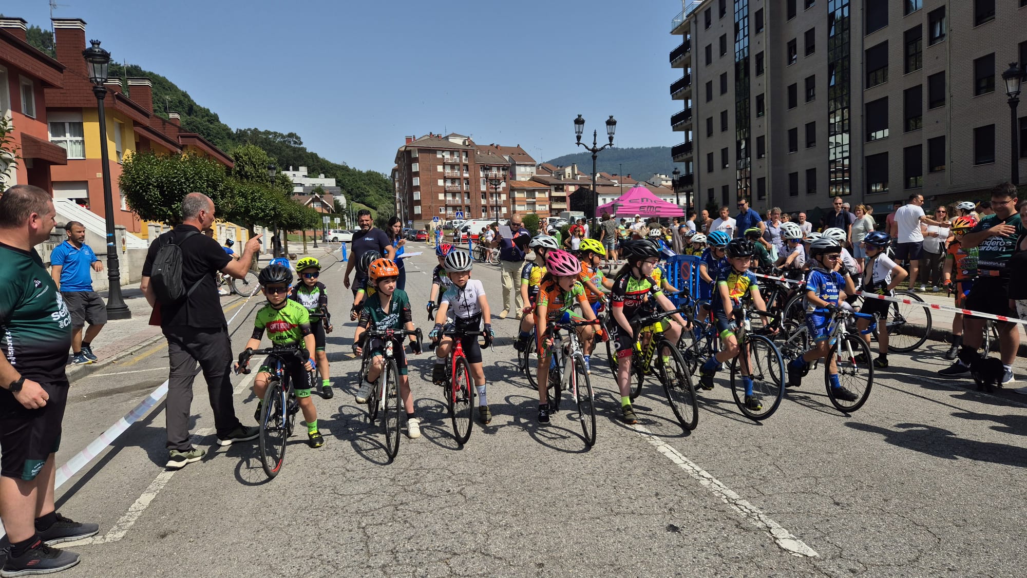 Concluye con éxito el Trofeo Escuelas Villa de Pravia