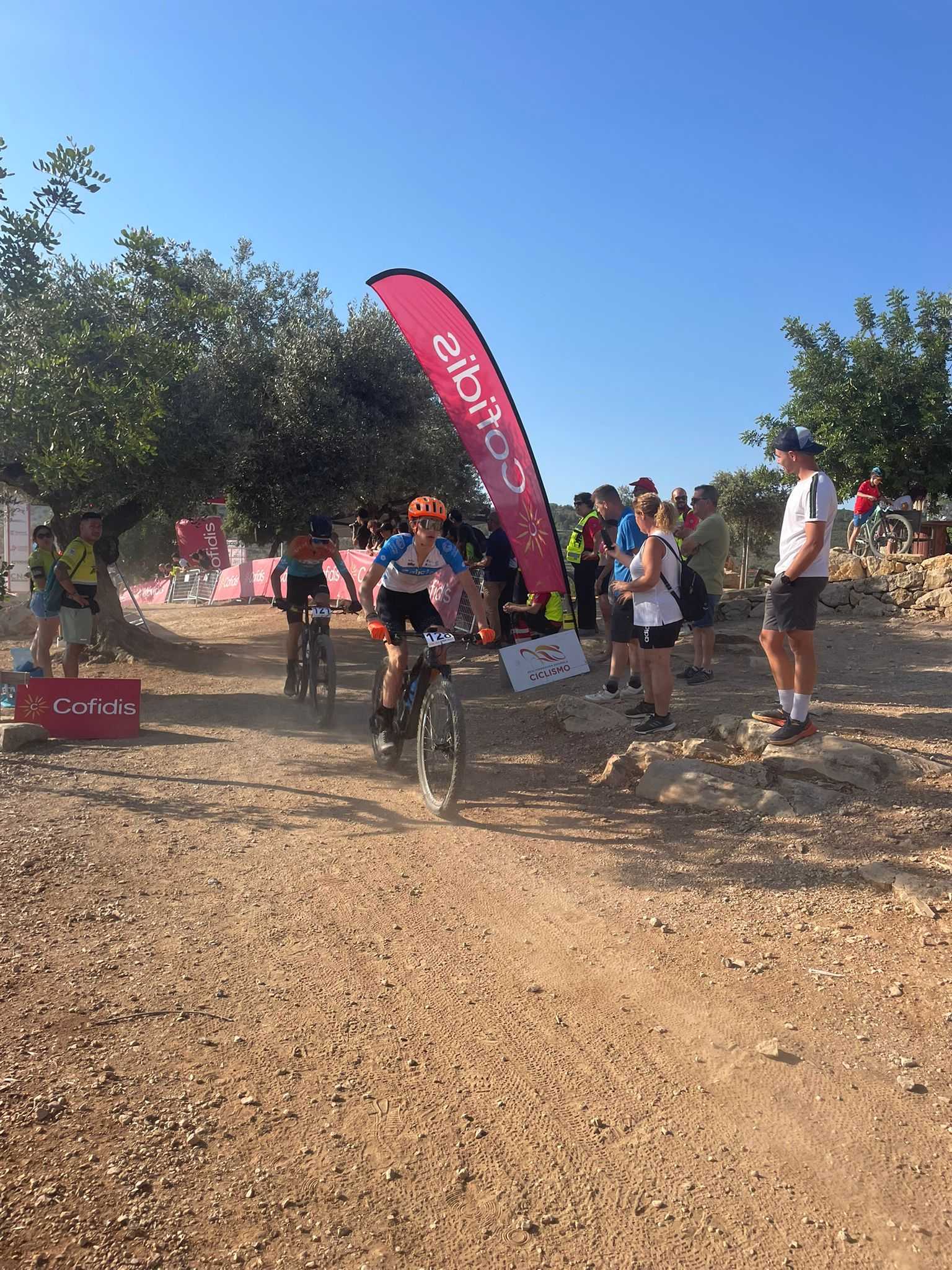A Selección de Galicia Júnior de XCO triunfa con Lorena Patiño no colofón da Copa de España