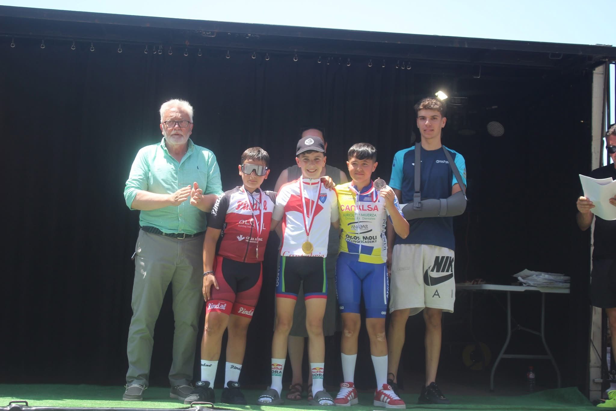 Se celebraron los Campeonatos de Cantabria JJDDEE Ruta en Entrambasaguas