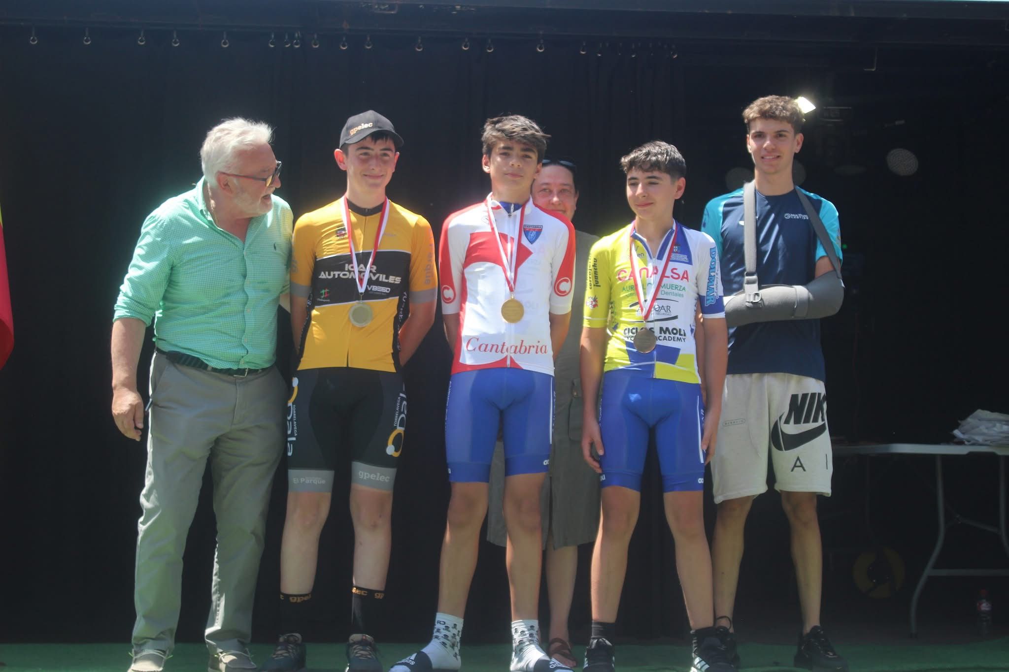 Se celebraron los Campeonatos de Cantabria JJDDEE Ruta en Entrambasaguas