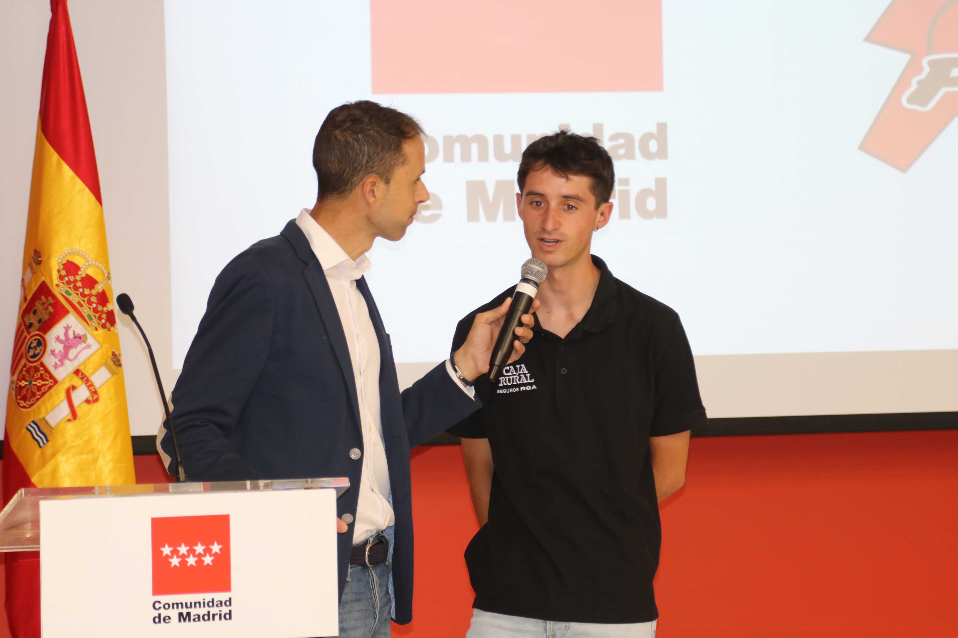 PUESTA DE LARGO DE LA VUELTA A MADRID SUB-23
