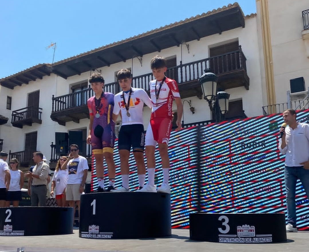La selección cántabra cadete consigue tres medallas en los Campeonatos de España JJDDEE
