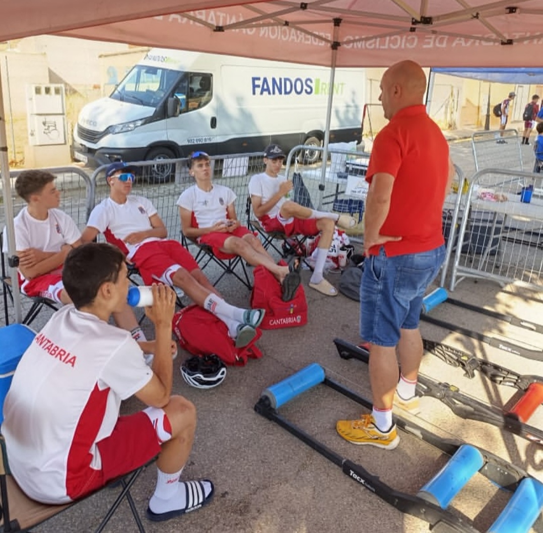 La selección cántabra cadete consigue tres medallas en los Campeonatos de España JJDDEE