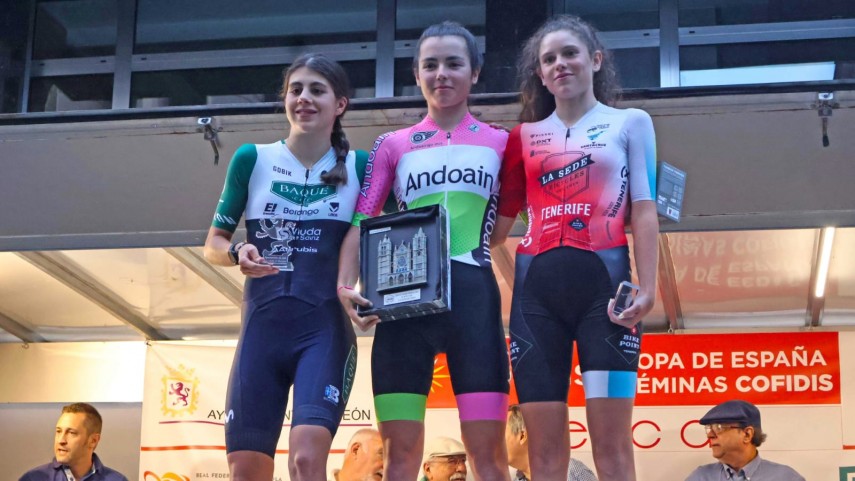 Alejandra-Neira-remata-segunda-en-Leon-e-terceira-na-xeral-junior-da-Copa-de-Espana