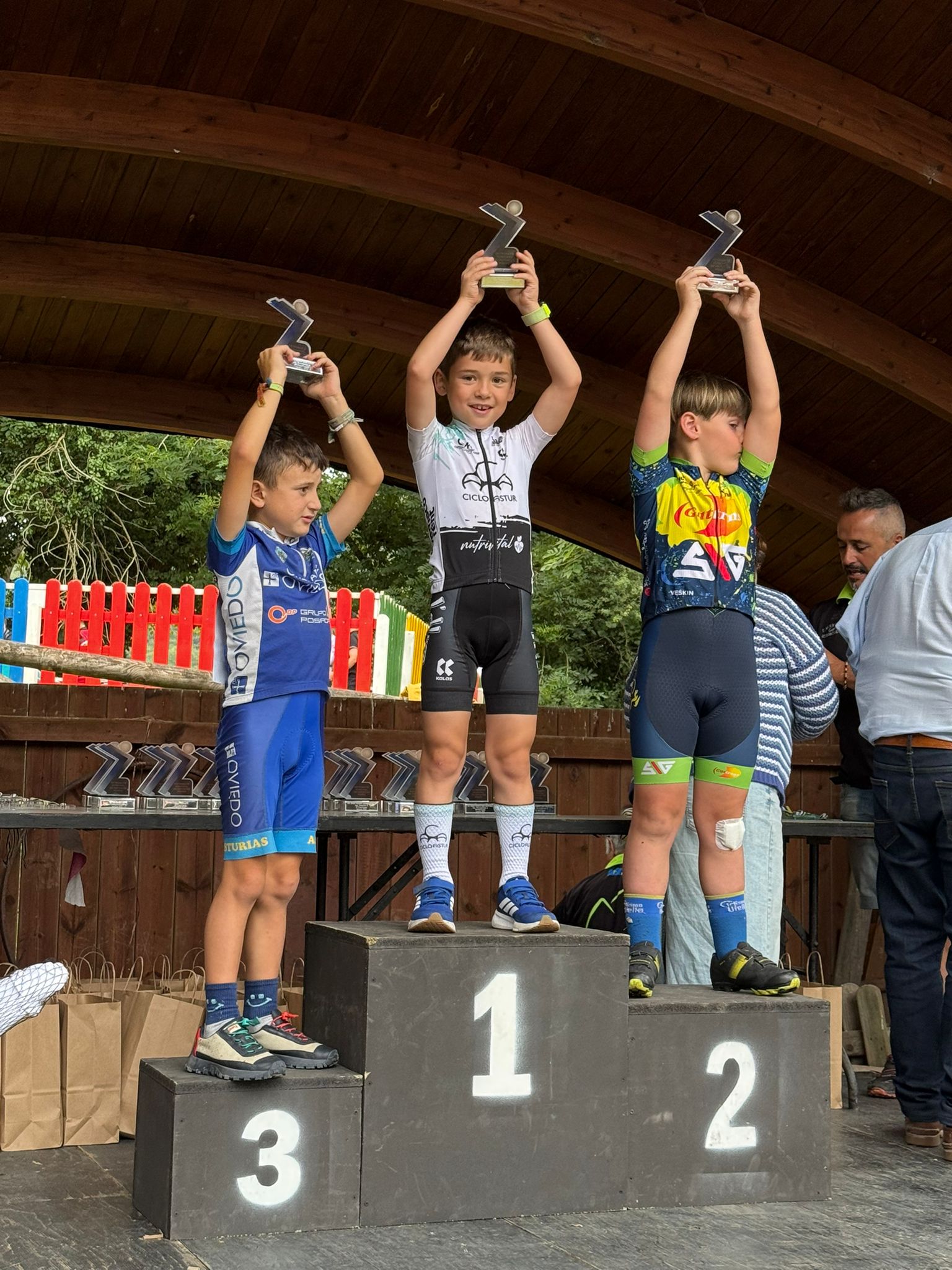 Agradecimiento por el VIII Gran Premio San Cristóbal – Memorial Luis Martínez