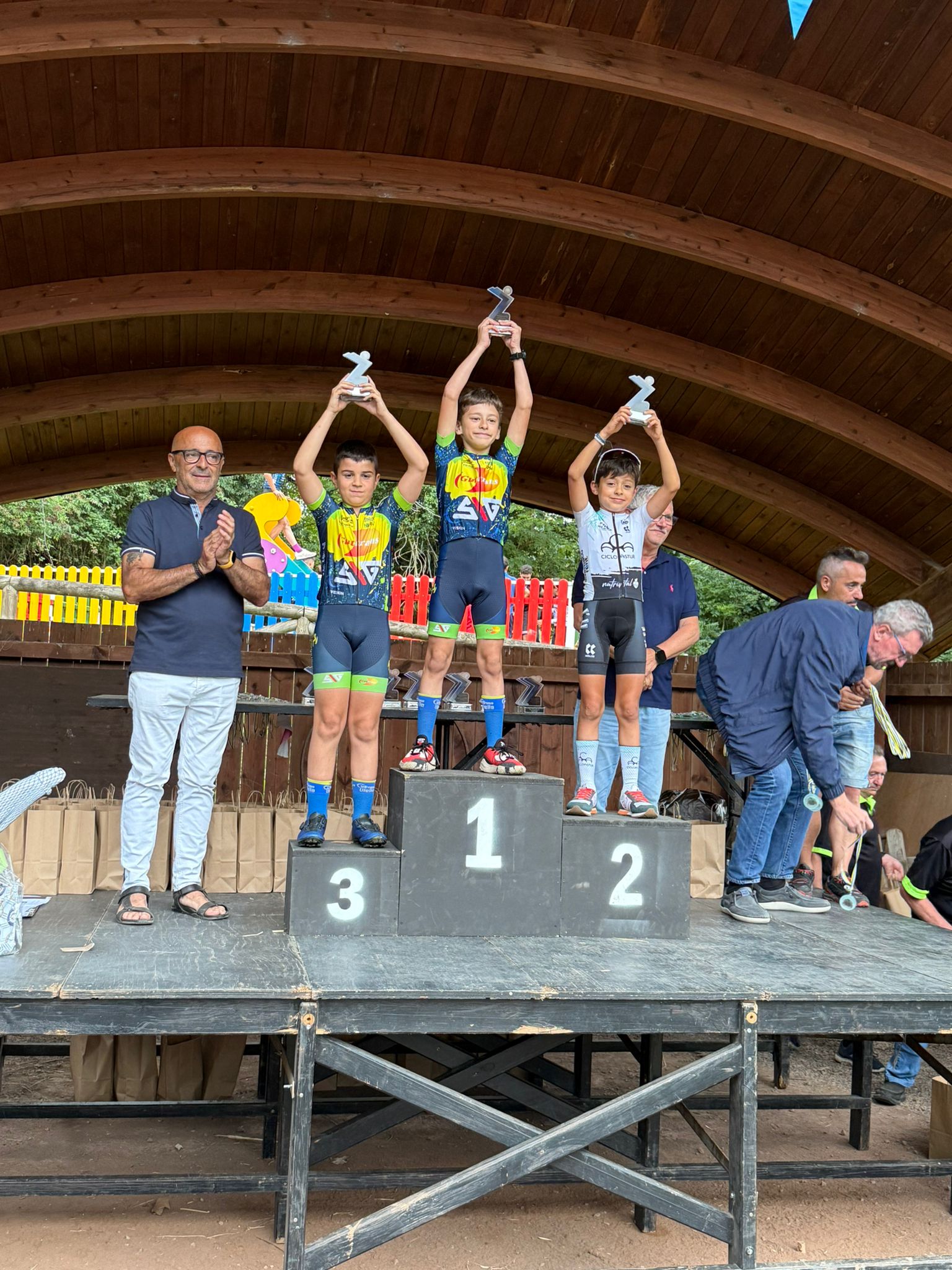 Agradecimiento por el VIII Gran Premio San Cristóbal – Memorial Luis Martínez