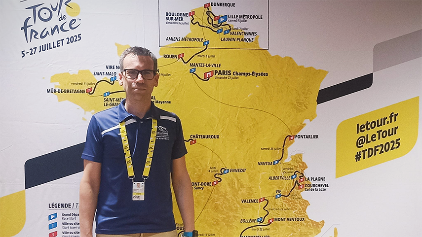 Los-arbitros-nacionales-Juan-Antonio-Aragones-y-Aritz-Villanueva-presentes-en-grandes-eventos-internacionales