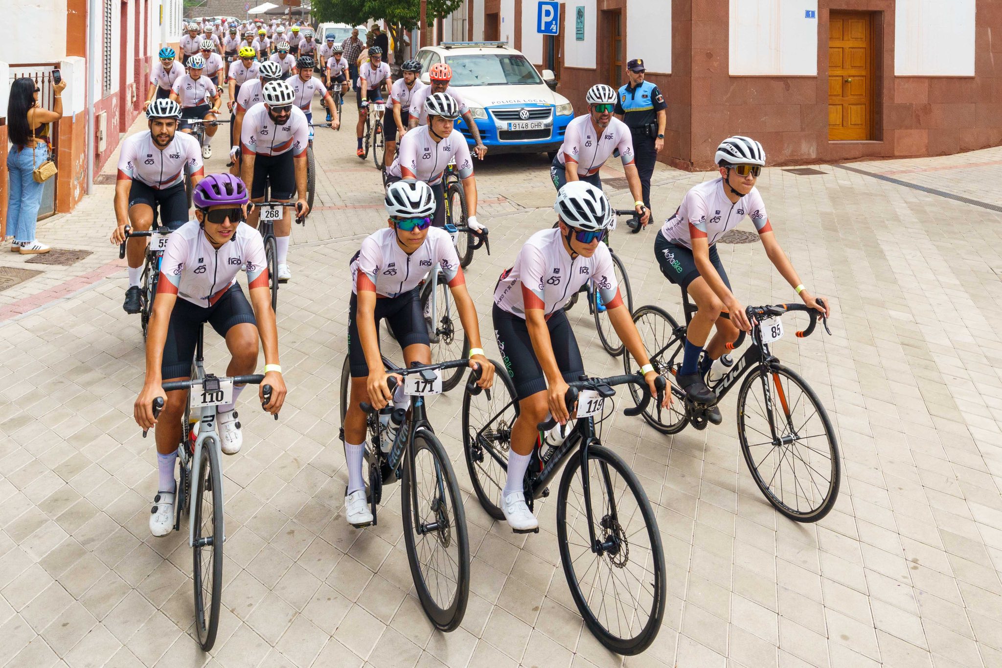 Celebrada la  60º Marcha Cicloturista Virgen de La Cuevita 2025
