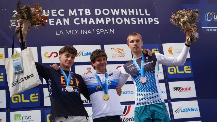 Oriol-Cuadrat-subcampeon-de-Europa-junior-de-Descenso-en-La-Molina