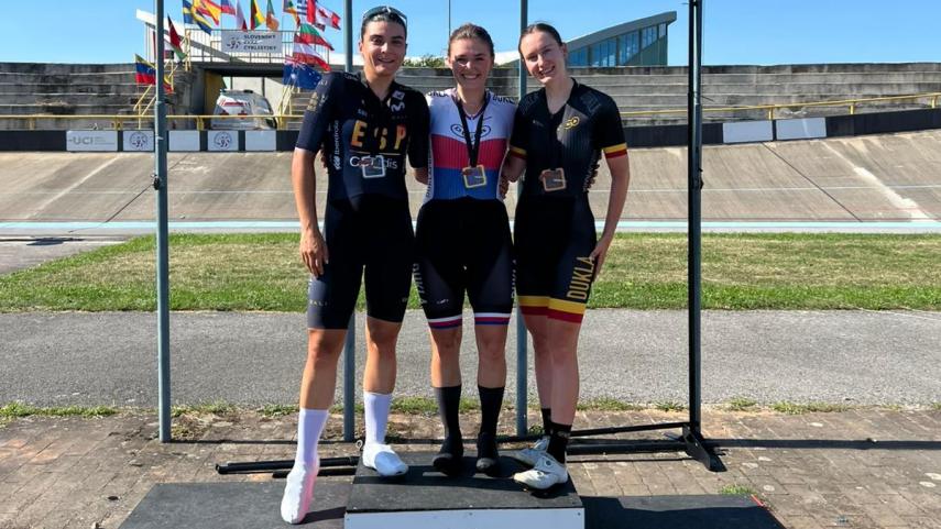Eva-Anguela-se-sube-al-segundo-cajon-del-podio-en-el-omnium-del-GP-Presov-II