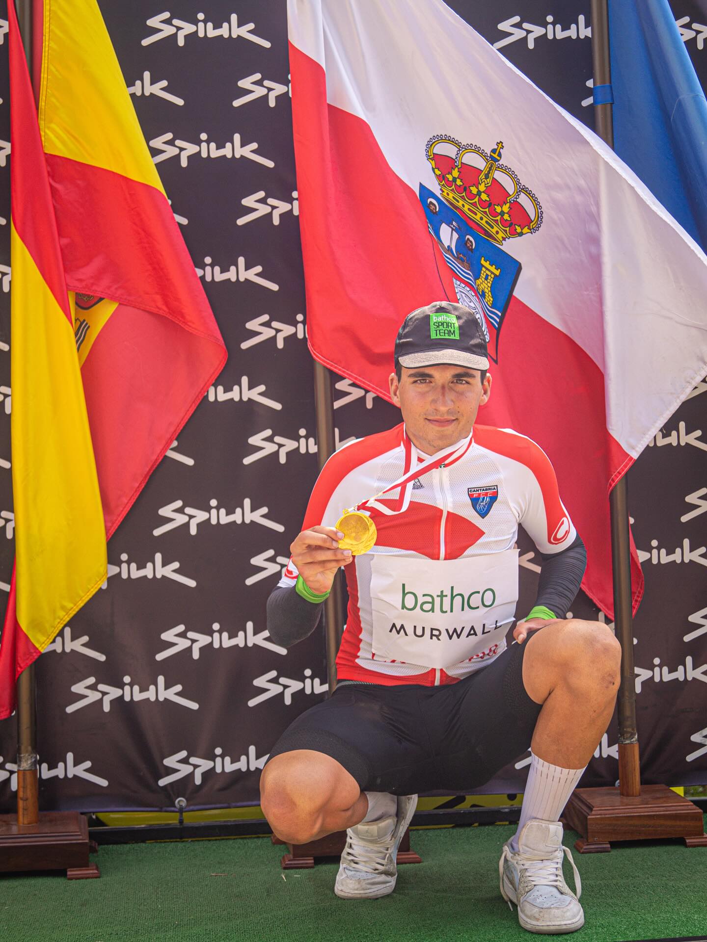 Iker Vélez campeón de Cantabria Junior en ruta