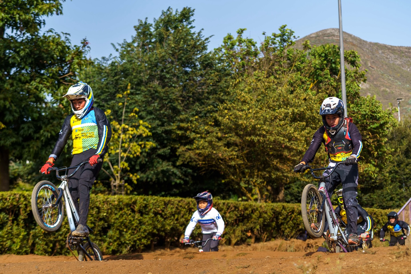 Continua celebrandose la Tecnificacion  del Pro-bmx Clinic Ciudad de la Laguna