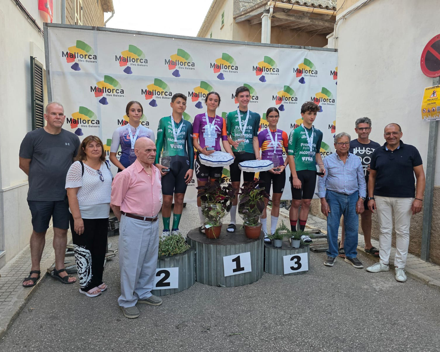 XV GP GUAL-COMPANY-KARMANY