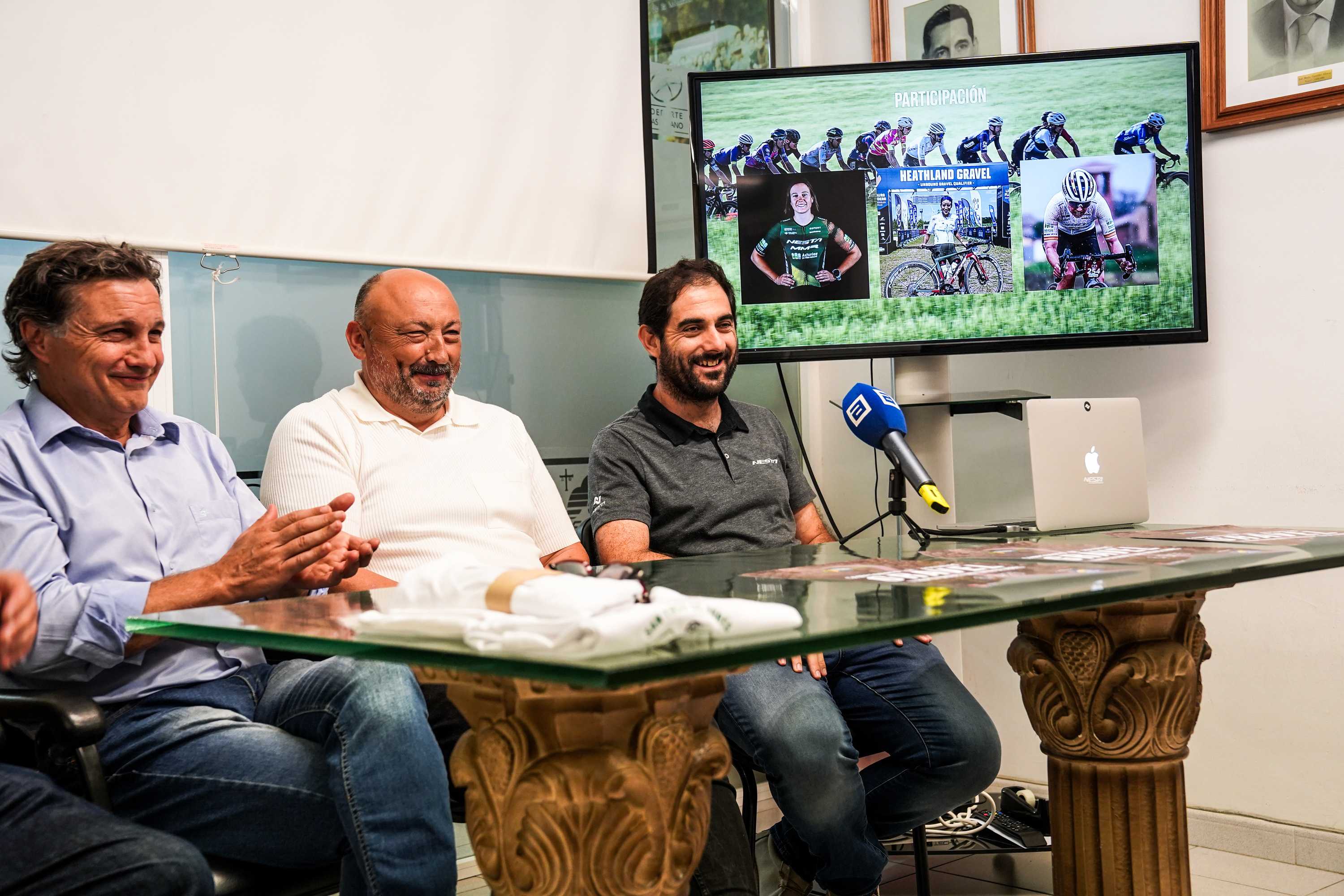 San Tirso de Abres hace historia con el I Trofeo Gravel, primer Campeonato de Asturias de la modalidad