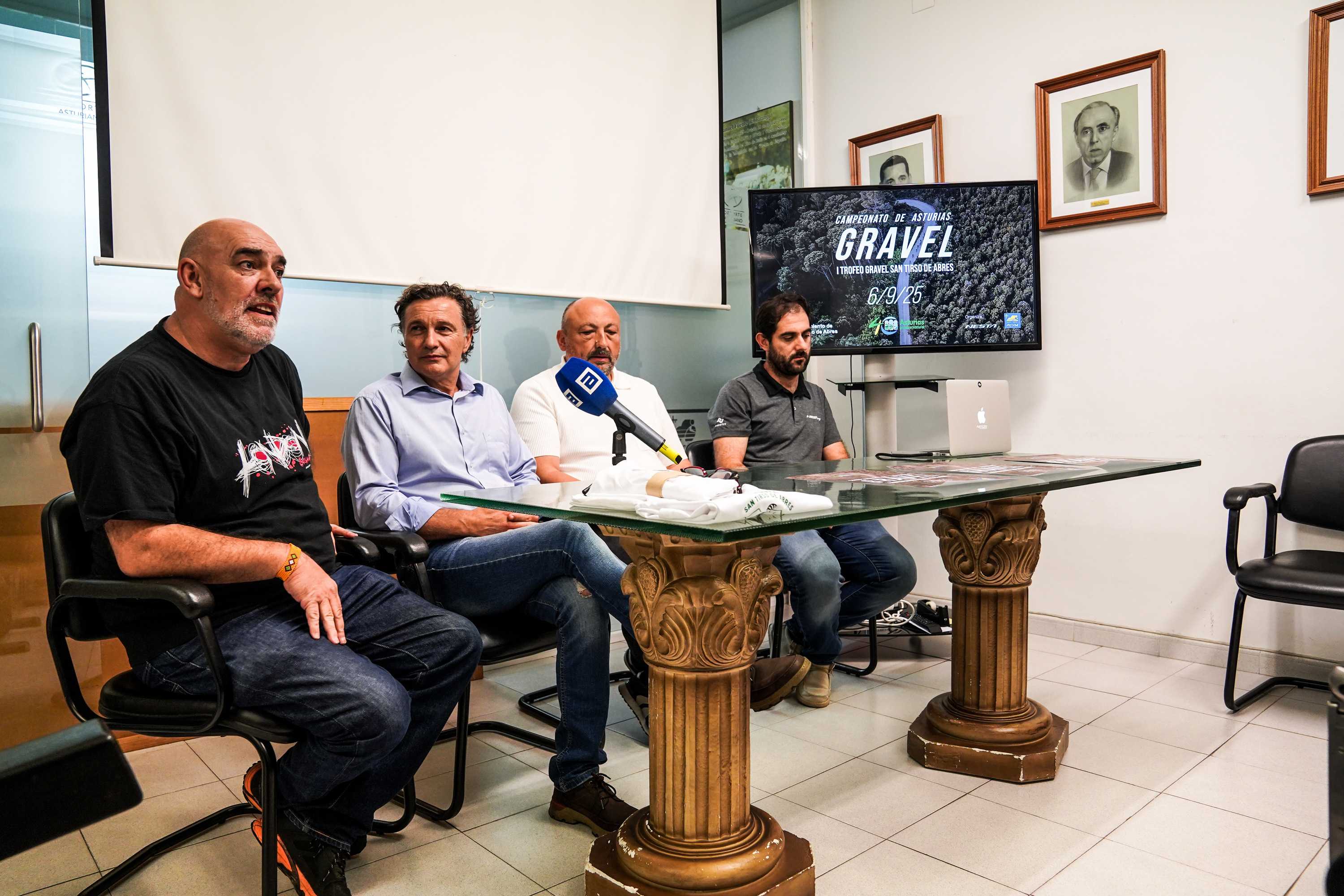 San Tirso de Abres hace historia con el I Trofeo Gravel, primer Campeonato de Asturias de la modalidad