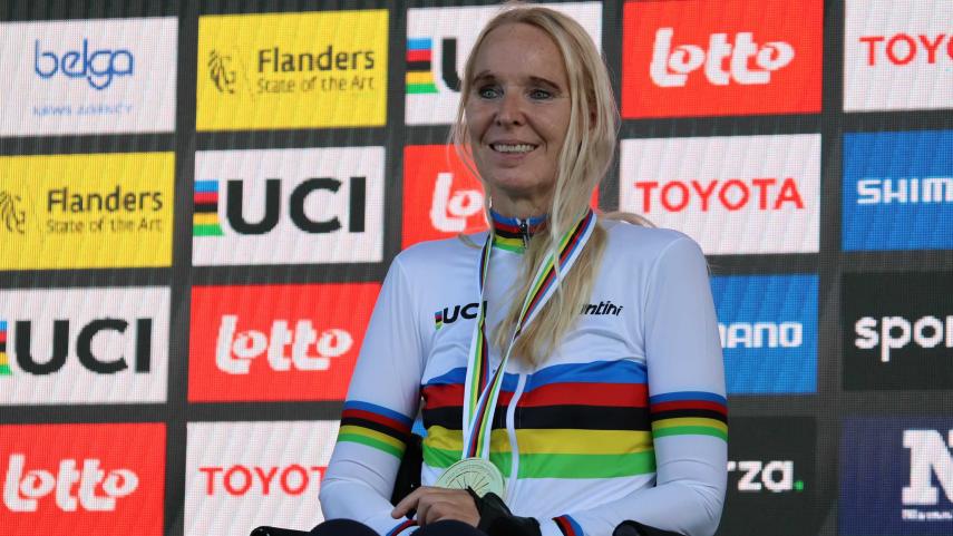 Manuela-Vos-repite-como-campeona-del-mundo-y-Sergio-Garrote-logra-el-subcampeonato-en-Ronse