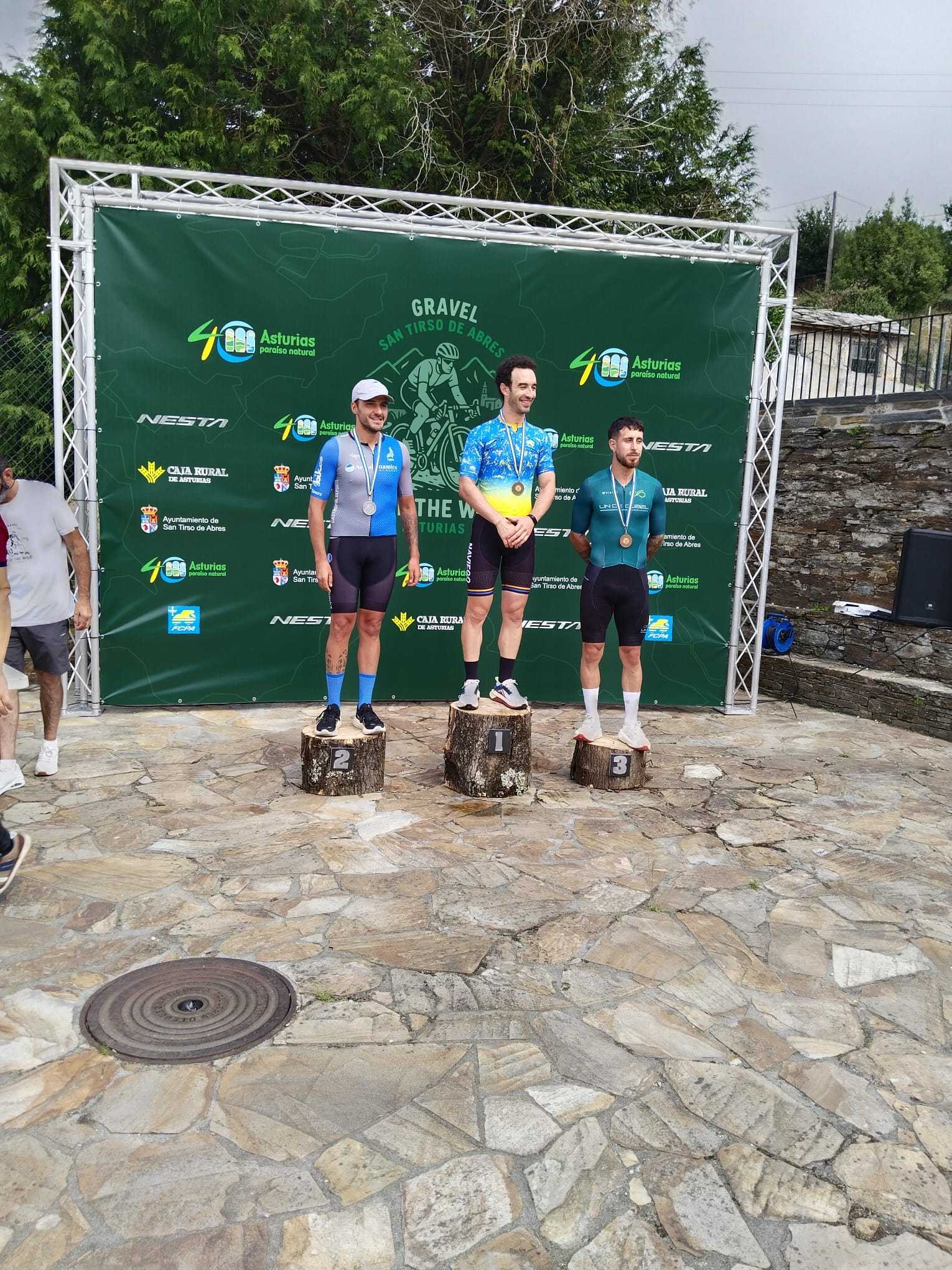 San Tirso de Abres acogió el I Trofeo de Gravel, Campeonato de Asturias de la modalidad
