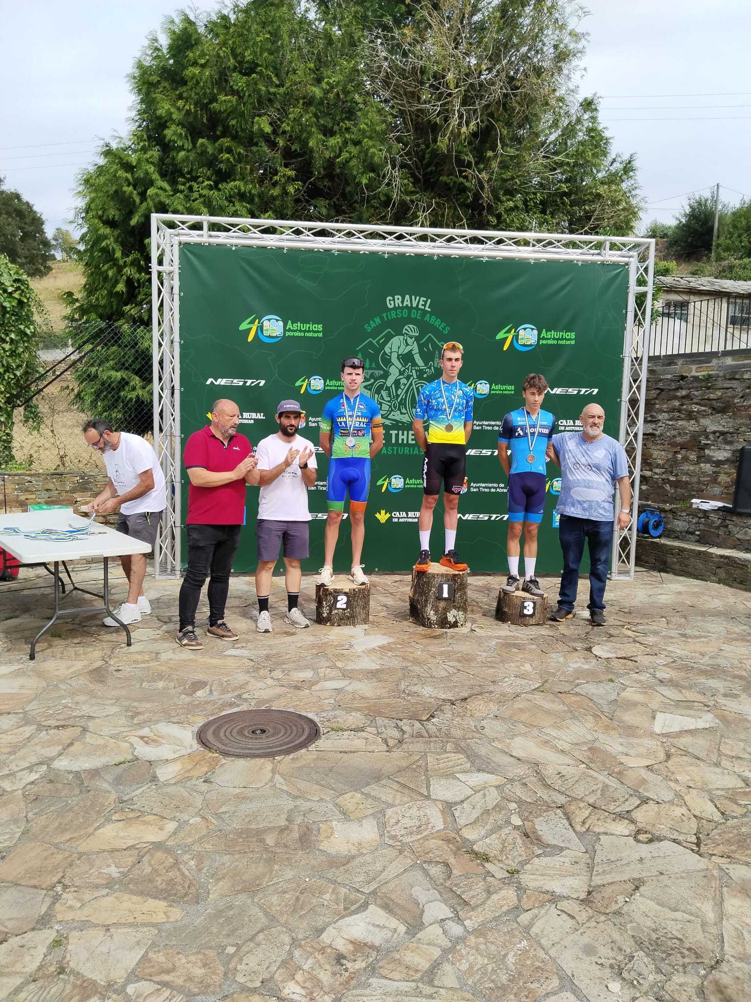 San Tirso de Abres acogió el I Trofeo de Gravel, Campeonato de Asturias de la modalidad