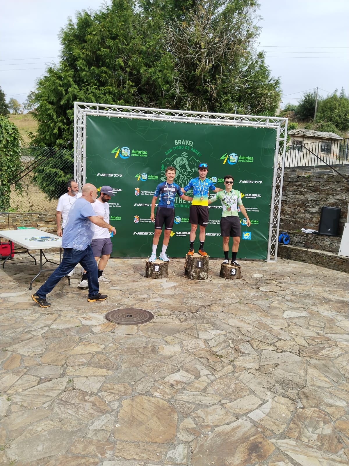 San Tirso de Abres acogió el I Trofeo de Gravel, Campeonato de Asturias de la modalidad