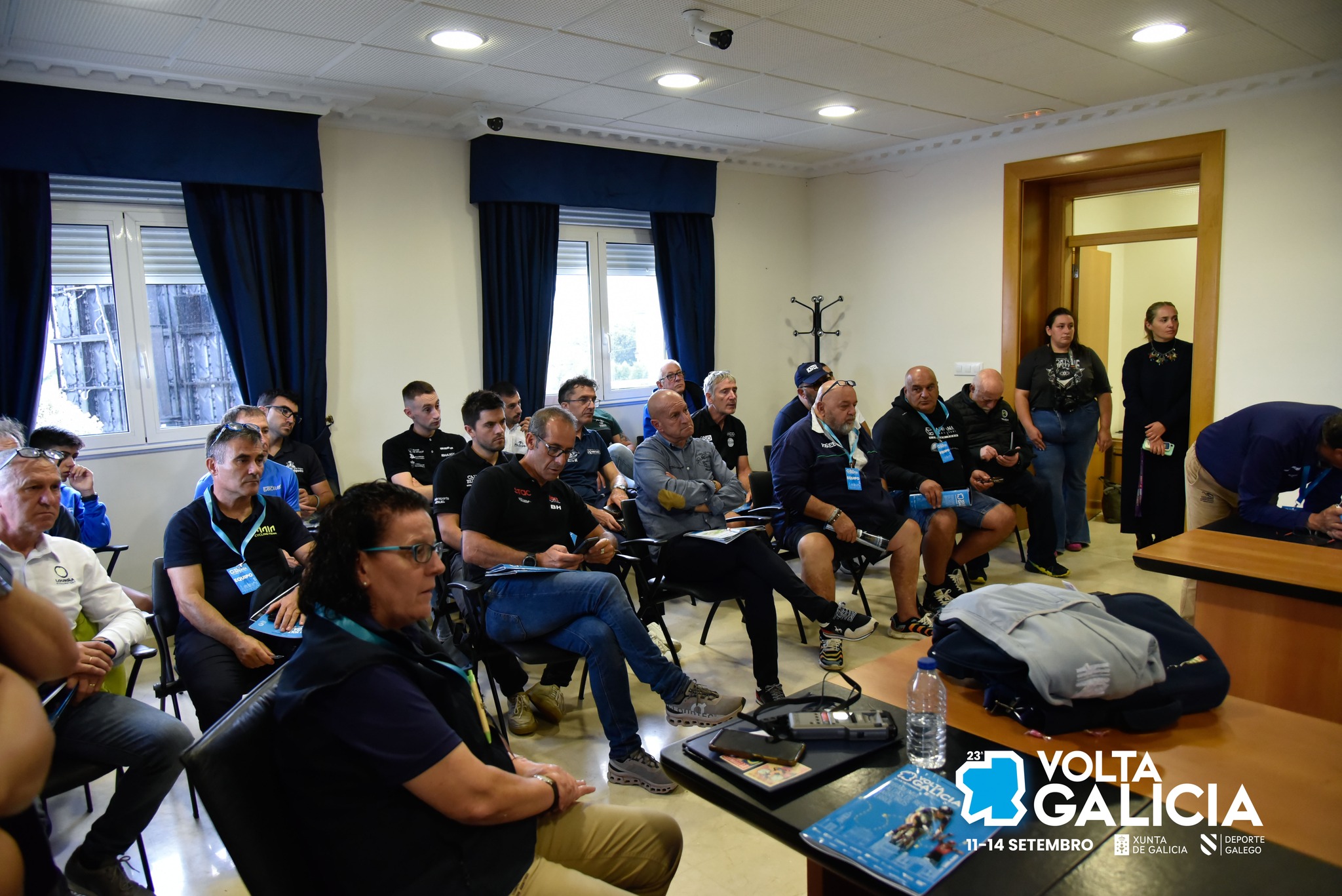 Caja Rural – Alea asina unha tripla na contra o reloxo   inaugural da Volta a Galicia en Ribadumia
