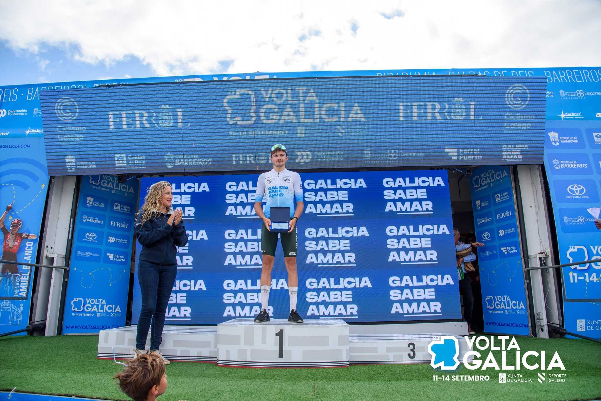 Maksym Bilyi adxudícase a Volta a Galicia nun final de infarto en Ferrol