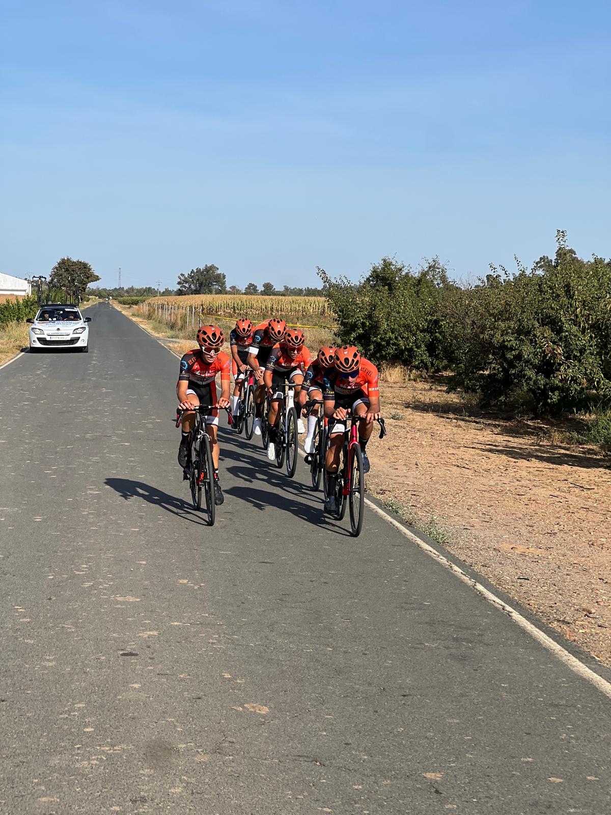 RAÚL CINTAS GANA LA CHALLENGE VUELTA CICLISTA A EXTREMADURA CADETE 2025