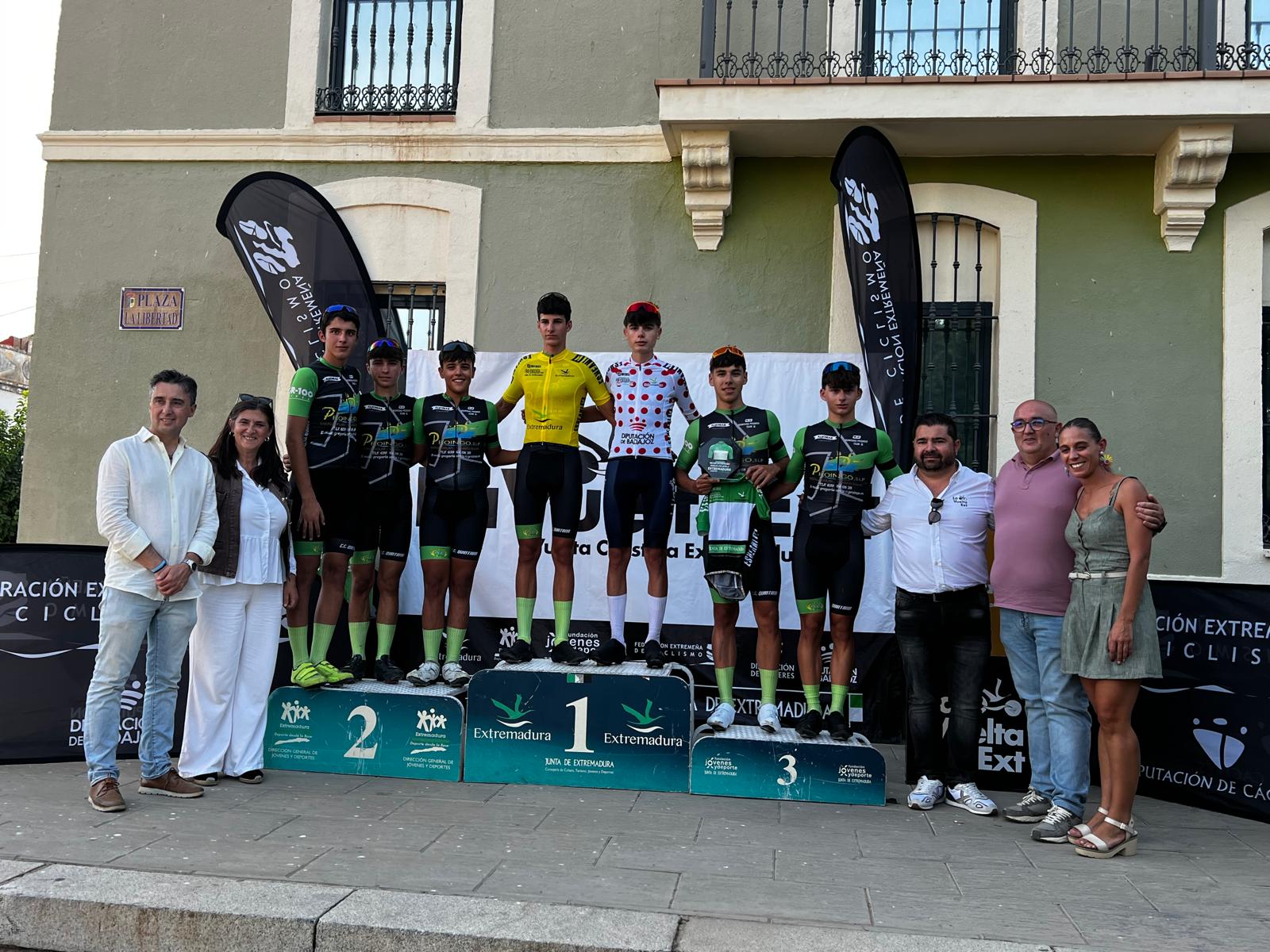 RAÚL CINTAS GANA LA CHALLENGE VUELTA CICLISTA A EXTREMADURA CADETE 2025