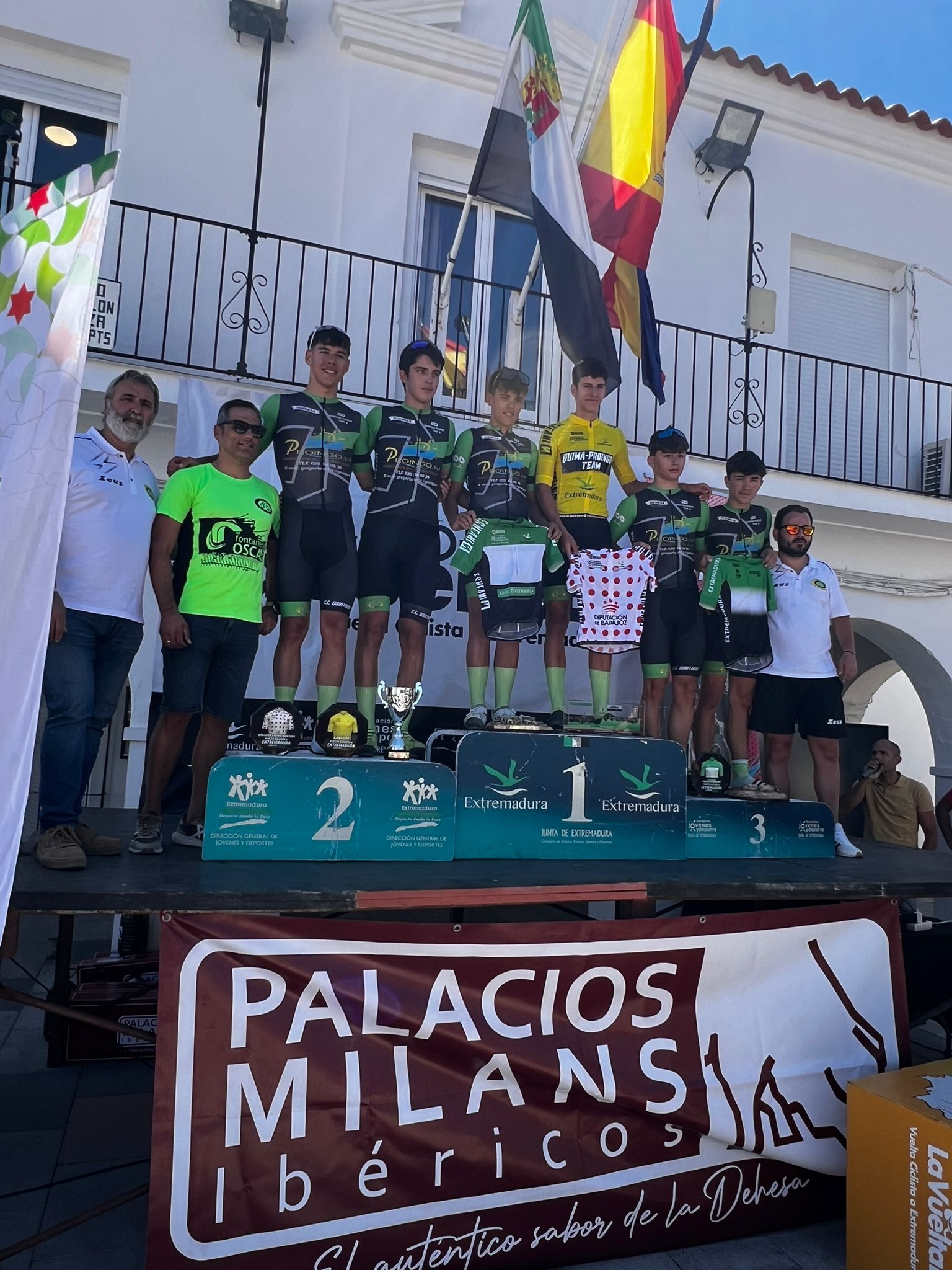 RAÚL CINTAS GANA LA CHALLENGE VUELTA CICLISTA A EXTREMADURA CADETE 2025