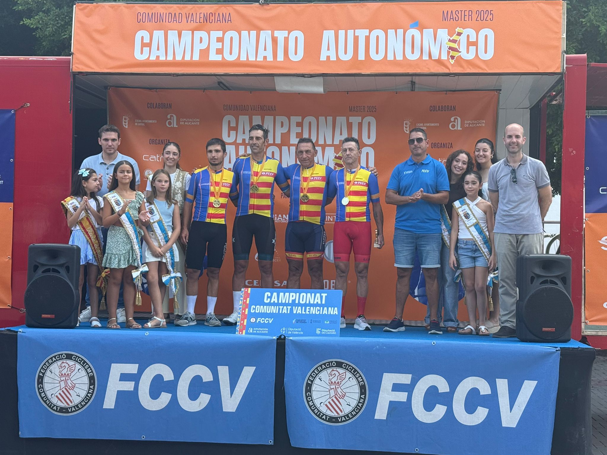 Catral corona a los nuevos Campeones Autonómicos de Ruta en categoría Máster