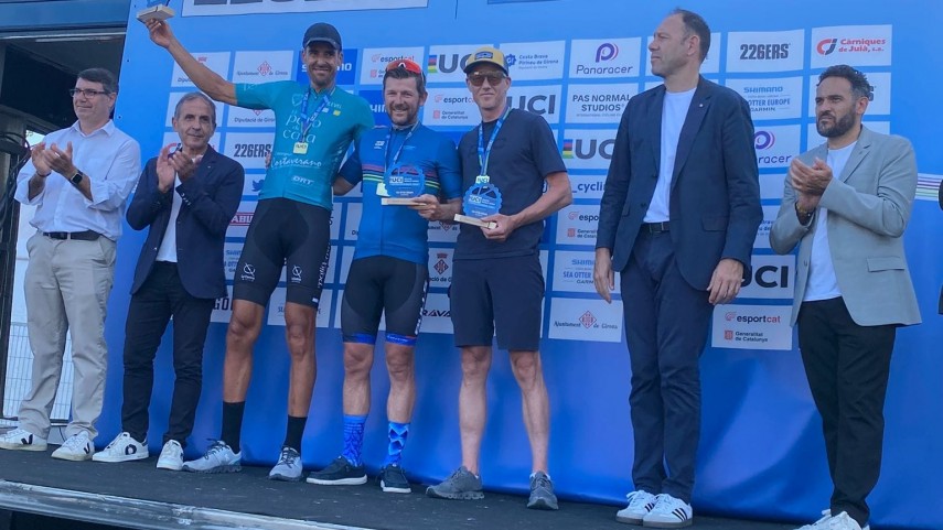 Excelente-resultados-en-la--Sea-Otter-UCI-World-Gravel-Series-de-Girona-para-Francis-PerezPicachos