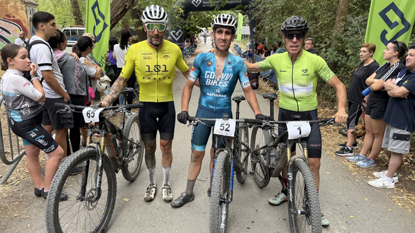 Antonio-Garcia-y-Eva-Perez-logran-el-triunfo-en-Aldeire