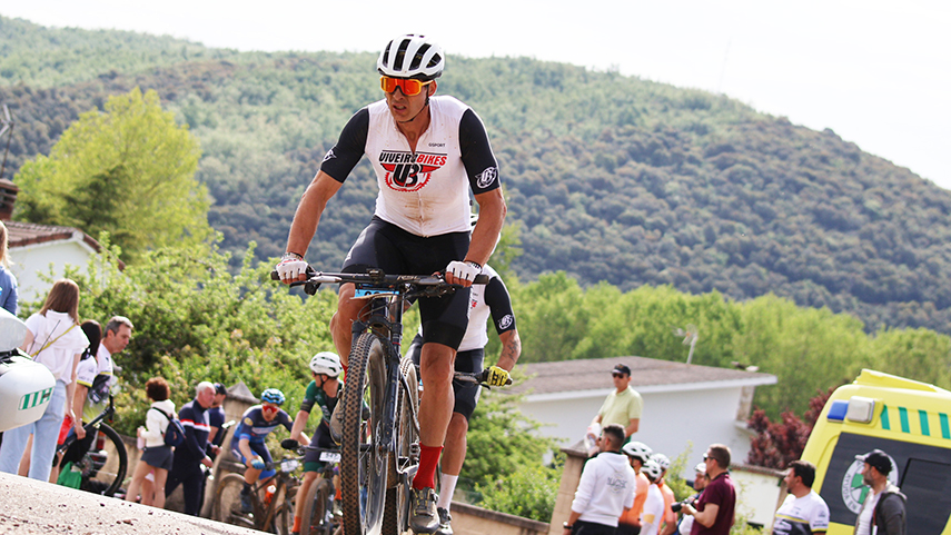 El-GP-ASOTUR-Alberche-Pinares-corona-este-domingo-a-los-campeones-de-Espana-de-BTT-XC-Ultramaraton