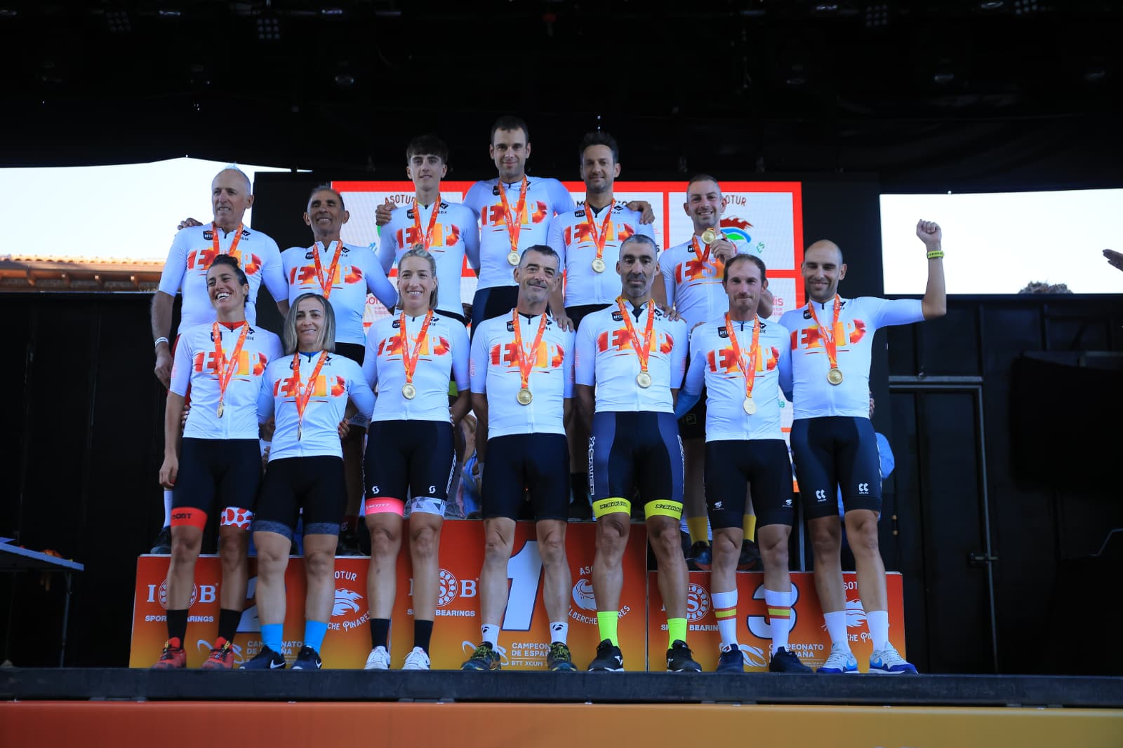 Mar Delgado cólgase a medalla de bronce elite no Campionato de España de Ultramaratón